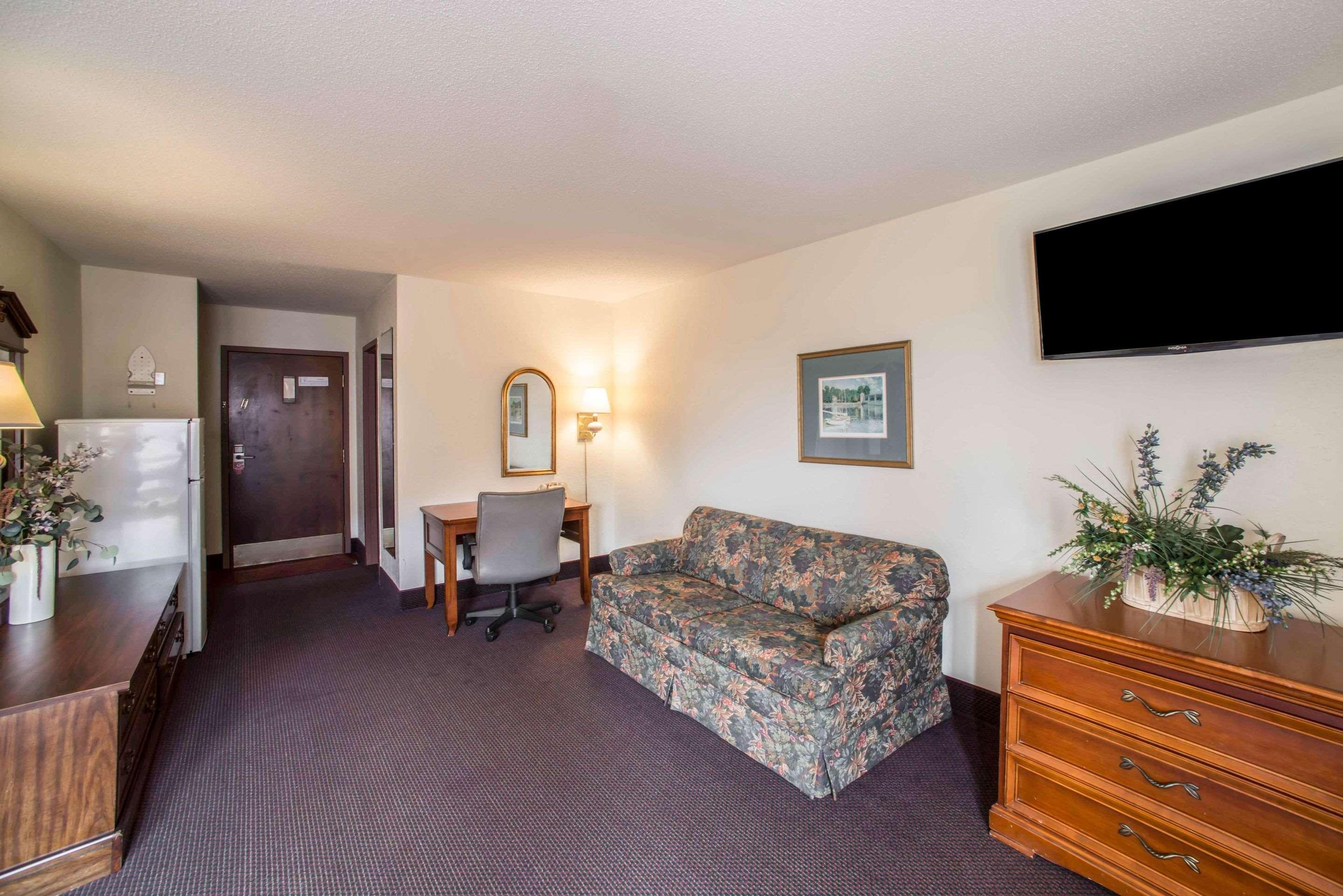 Econo Lodge Marion Exterior foto